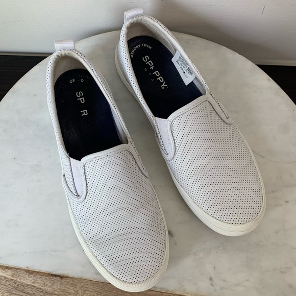 Sperry Seaside Perforated Leather
White Sneakers 7 - Picture 13 of 13